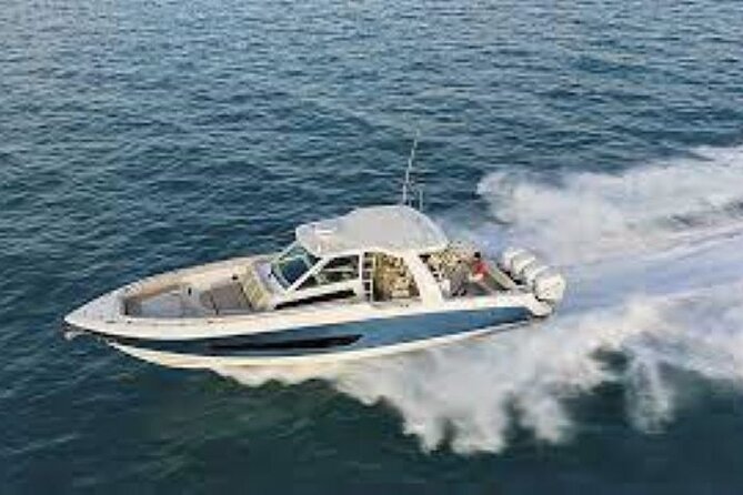 2-Hour Ma'alaea Humpback Whale Watching Cruise for up to 6 Guests - Binoculars, breaches, and the calm rules for safe whale viewing