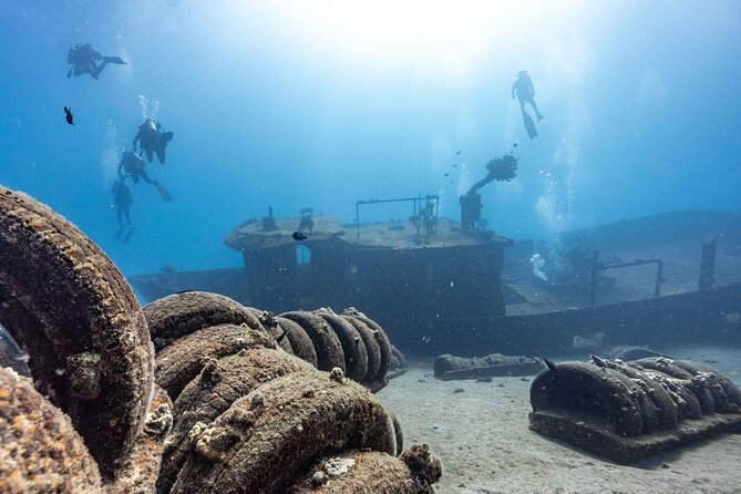 2-Tank Dive Featuring the Molokini Crater - Stop 2 on the south side: your second chance at different marine life
