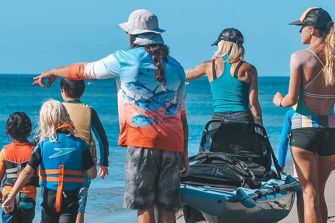 4 hour Private Custom Kayak Tour Lahaina - Fishing for a lunch story: when bottom fishing makes sense