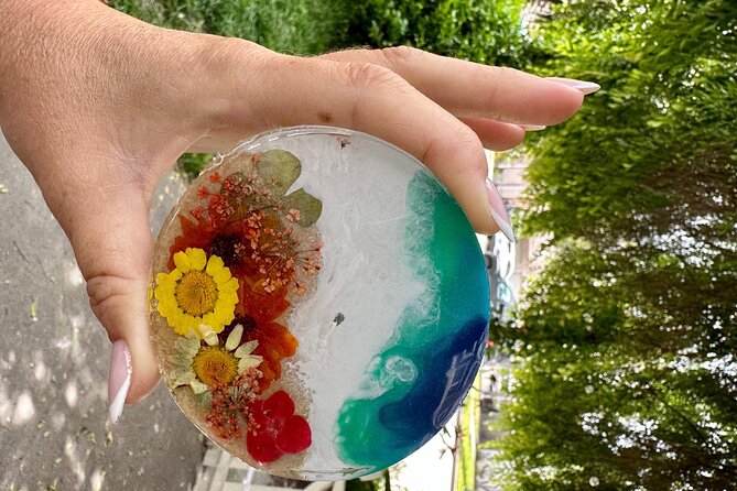 Epoxy Resin Art and Craft Coaster Set Experience - What’s Included for $135: Supplies, Drinks, and a Finished-Product Goal