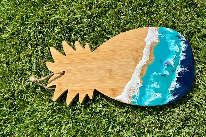 Epoxy Resin Cheese Board Art Class - What’s included (and what to bring): the practical checklist