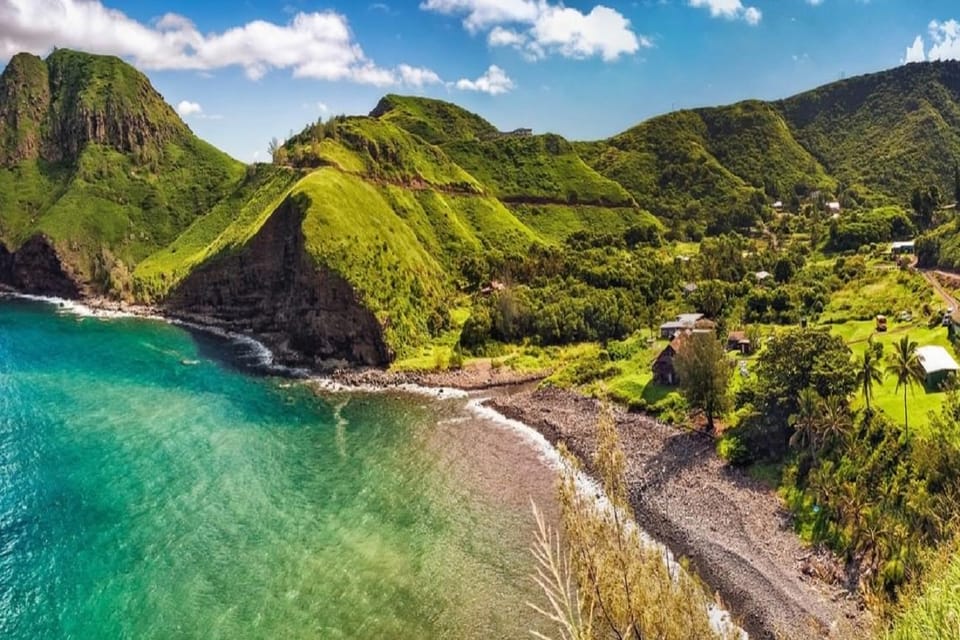 Explore Maui in a Polaris Slingshot - Getting started: pickup, helmets, and the navigation mindset