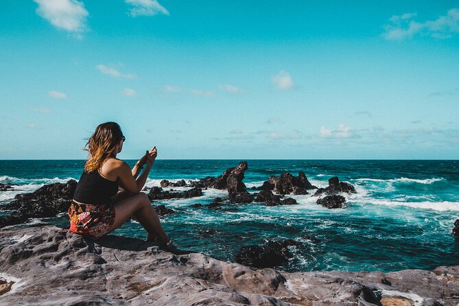 Full Day Private Maui Waterfall, Beach & Hana Tour - Wai‘anapanapa State Park: black sand, blow holes, and the stone-arch kind of wow
