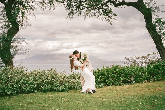 Get Married on Maui - What this Maui wedding package really includes (and why it matters)