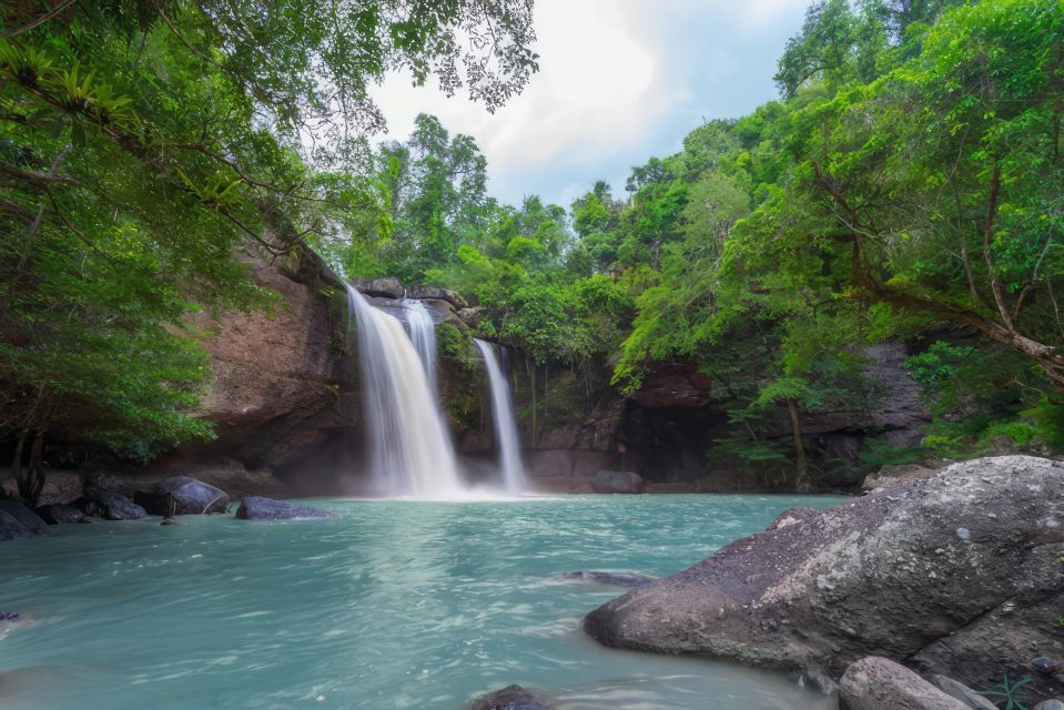 Haiku: Waterfall, Rainforest, and Handcrafted Chocolate Tour - What This Day Tour Feels Like: Waterfall First, Cacao Second