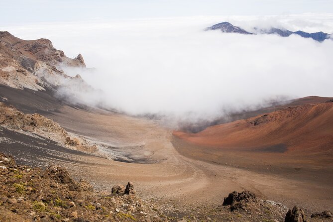 Haleakalā Sunset Spectacle Private Tour: Maui’s Heavenly Evening - Haleakalā National Park: the main event for volcano lovers