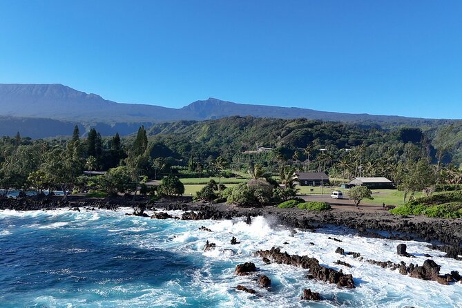Halfway Road to Hana - Small Group — Taste of Hana & Waterfalls - Ho‘okipa Beach Park: Wind Sports Watching and Sea Turtle Chances