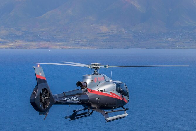 Hawaiian Odyssey: Maui, Molokai & Lanai Scenic Helicopter Tour - Crossing the Pailolo Channel: Elephant Rock and color shifts