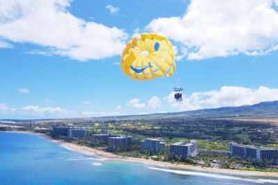 Kaanapali Beach Parasailing: Soar Above Maui’s Stunning Coastline - From harness checks to takeoff: what happens during the flight