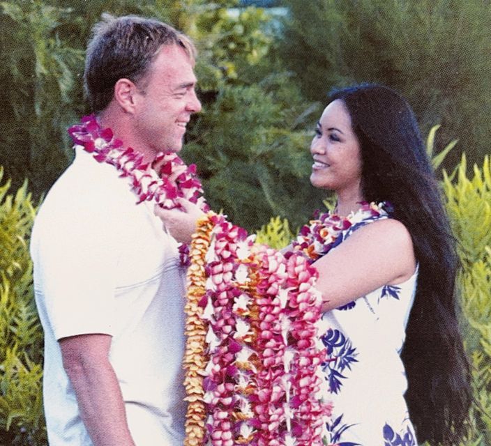 Kahului Airport: Maui Flower Lei Greeting Upon Arrival - How This Helps You Right After the Flight