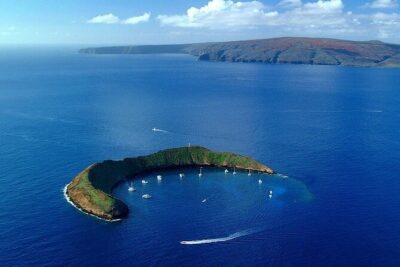 Maui Afternoon Snorkel Aboard Malolo to Molokini or Coral Gardens - The Malolo Catamaran: Comfort, Access, and How the Boat Works