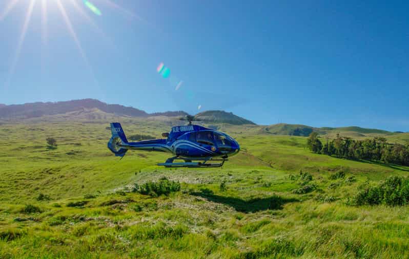 Maui and Molokai: Spectacular Helicopter Tour - Who this helicopter tour suits best