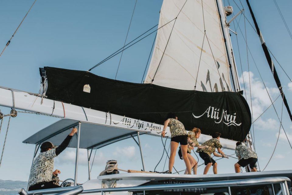 Maui: Deluxe Molokini Snorkel with Breakfast & Lunch - Who should book this Molokini deluxe catamaran day