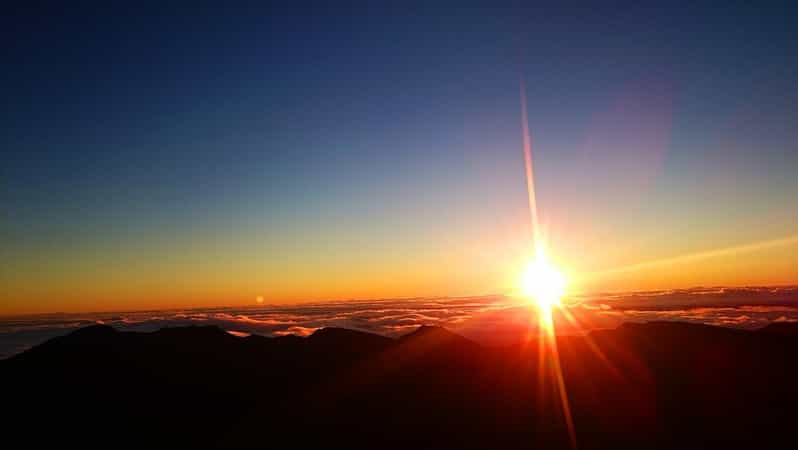 Maui: Haleakala Sunrise Tour with Pick-up - Why Haleakalā Sunrise Feels Like Maui’s Most Serious Morning