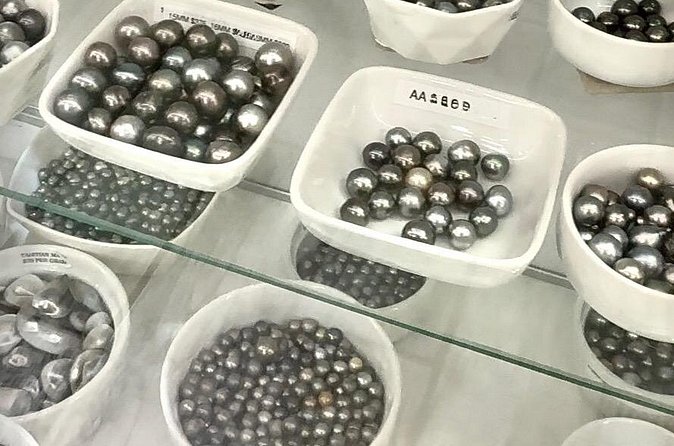 Maui Jewelry Making Class with Puka Shells and Pearls - Snacks, tea/coffee, and BYOB: turning craft time into vacation time
