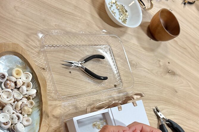 Maui Jewelry Making Class with Puka Shells and Pearls - What you learn about pearls, puka shells, metals, and making it wearable