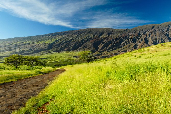 Maui "Loop" Road To Hana Audio Driving Tour - Should you book this Maui Road to Hana audio tour?