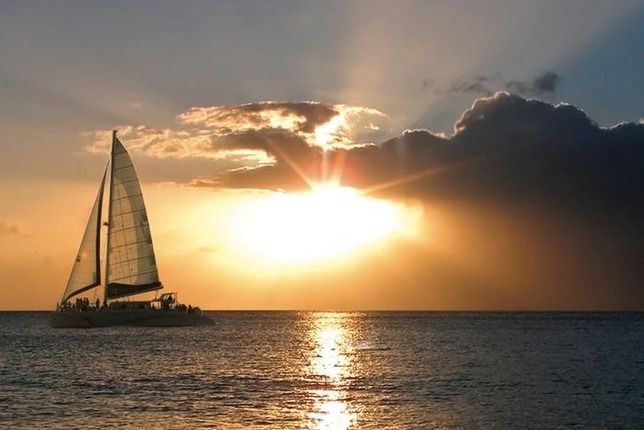 Maui: Ma'alaea Catamaran Sunset Sail with Appetizers - Ma’alaea sunset sailing: the kind of Maui evening that feels easy