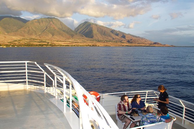 Maui Premium Dinner Cruise: Four Course Dining Experience - Getting Oriented in Ma‘alaea (And Why It Matters)