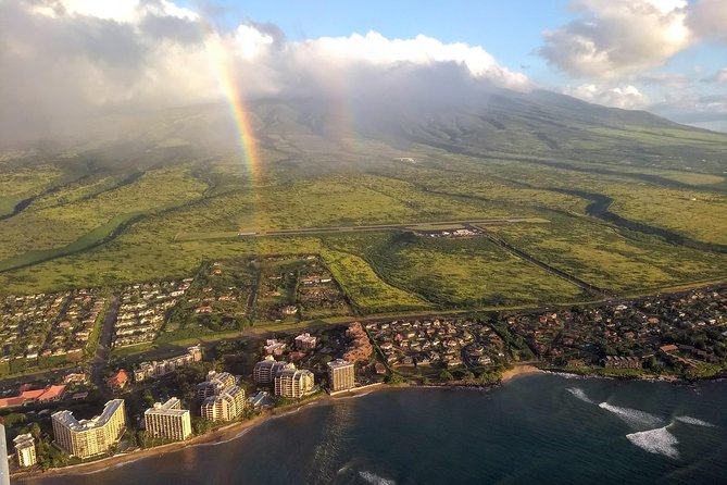 Maui -PRIVATE- Air Tour: 5 Islands: (2-5 people): SEE Even MORE! - Comfort tips for bumpy air and good photos