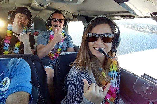 Maui -PRIVATE- Air Tour FUN: 3 Islands: (2-5 people): SEE it ALL! - Timing, meeting point, and the few things you must plan for