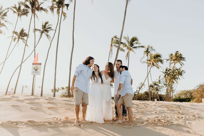 Maui - Private Photoshoot with a Top-Rated Local Photographer - Lahaina: portraits with coastal charm (and the risk of crowds)