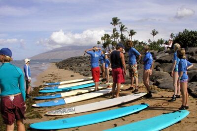 Maui Surf Instruction 101 at Kalama Beach in Kihei - Small-Group Coaching (Max 12) vs Private Lessons
