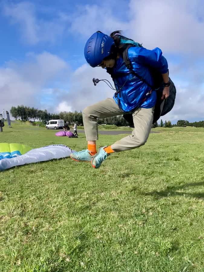 Maui: Top Gun Paragliding Tandem Flight - Entering the day: Alii Kula Lavender Farm to your launch site