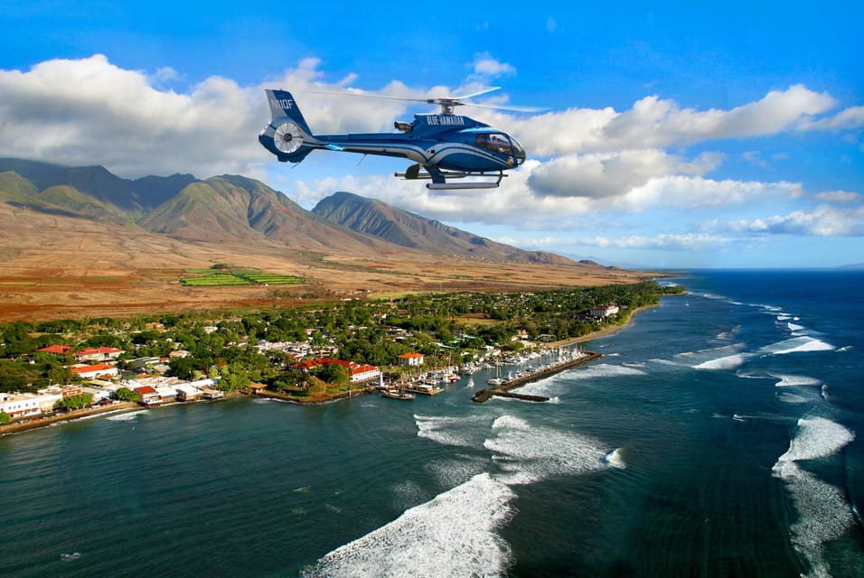Maui: Waterfalls of West Maui and Molokai Helicopter Tour - Kahakuloa Bay and Puu Kukui: Remote Coastlines and High-Peak Views