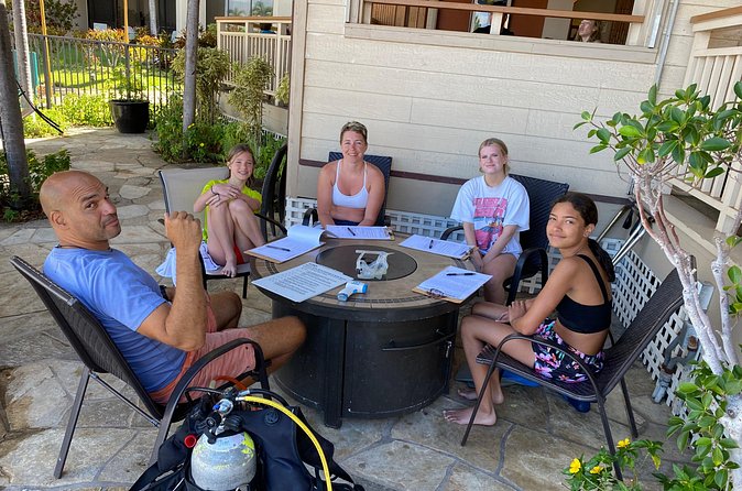 PADI Scuba Lesson and Shore Dive in Maui - Marine Life Likely Here: Turtles, Moray Eels, Needle Fish, and Coral