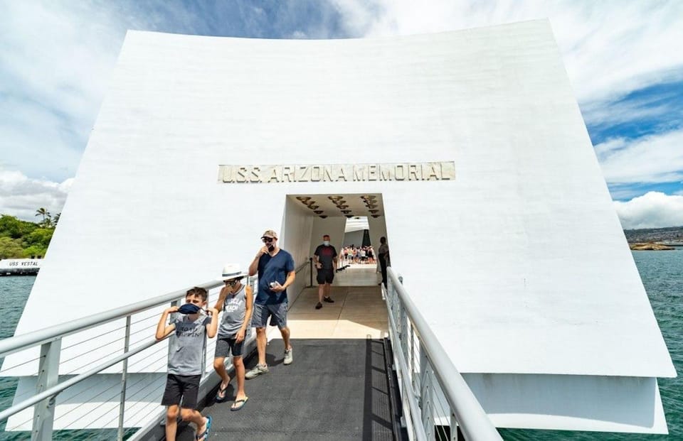 Pearl Harbor and Oahu Circle Island Tour FROM MAUI - USS Arizona Memorial and Pearl Harbor Visitor Center: What You’ll Do