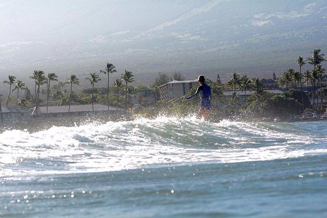 Private Surf Lessons for Beginners in Kihei at Kalama Park - When to go (and why booking early helps)
