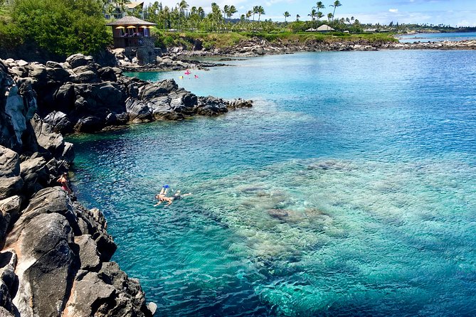 Private Tour of Maui, the Valley Isle - Maui Tropical Plantation, Ocean Vodka Distillery, and Ali’i Kula Lavender: Upcountry Flavor Stops