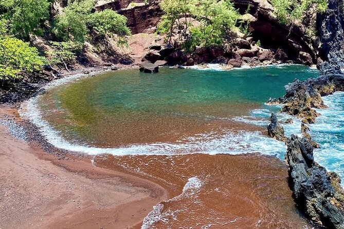 Road To Hana Tour with GO PRO 13 Videography - Comfort, safety, and why a guide helps you enjoy more stops