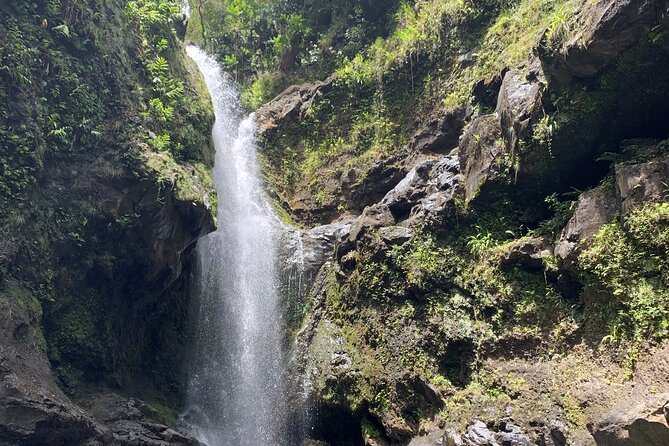 VIP Private Full-Day Road to Hana Tour from Lahaina-Kapalua - The Road to Hana proper: 59 bridges, 640 turns, and 1910-era steel