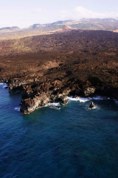 Wailea-Makina: Sea Caves, Molokini Snorkel & Turtle Town - La Perouse Bay: dolphins first, then a chance at remote fish life
